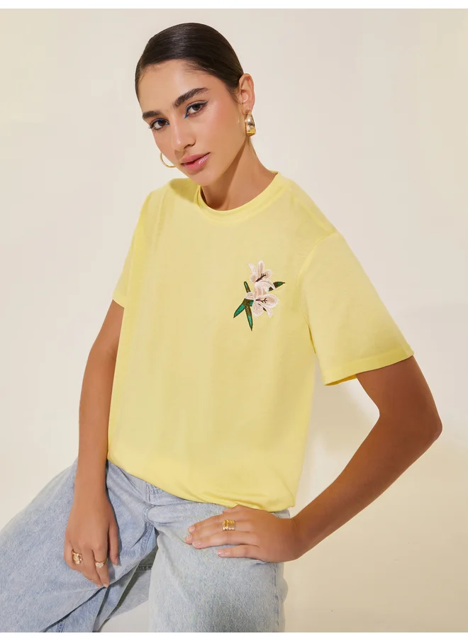 Take Two Take Two Floral Embroidery Detail Short Sleeves T-Shirt