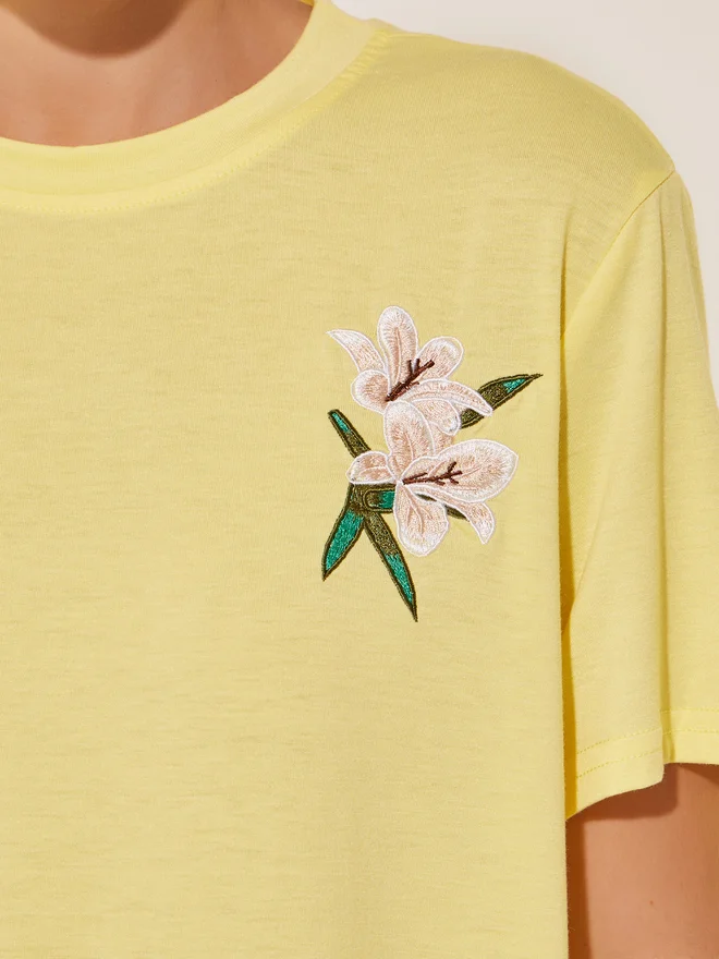 Take Two Take Two Floral Embroidery Detail Short Sleeves T-Shirt