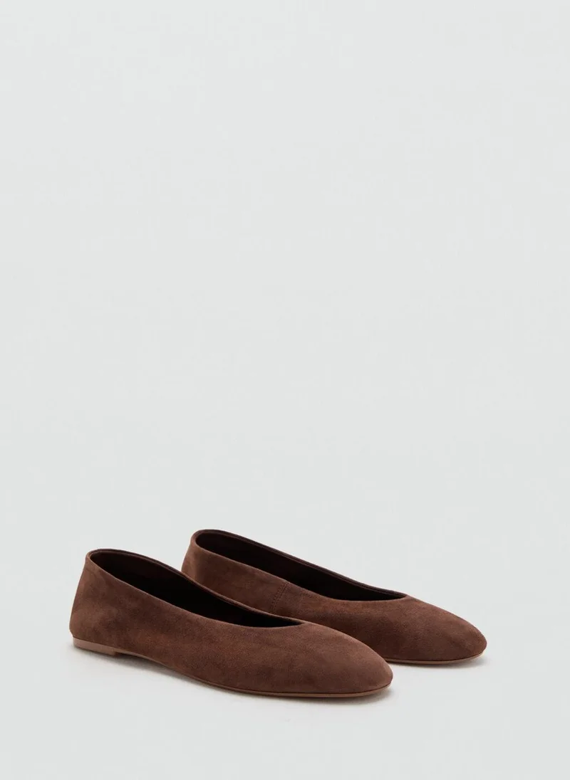 مانجو Suede leather ballet flats