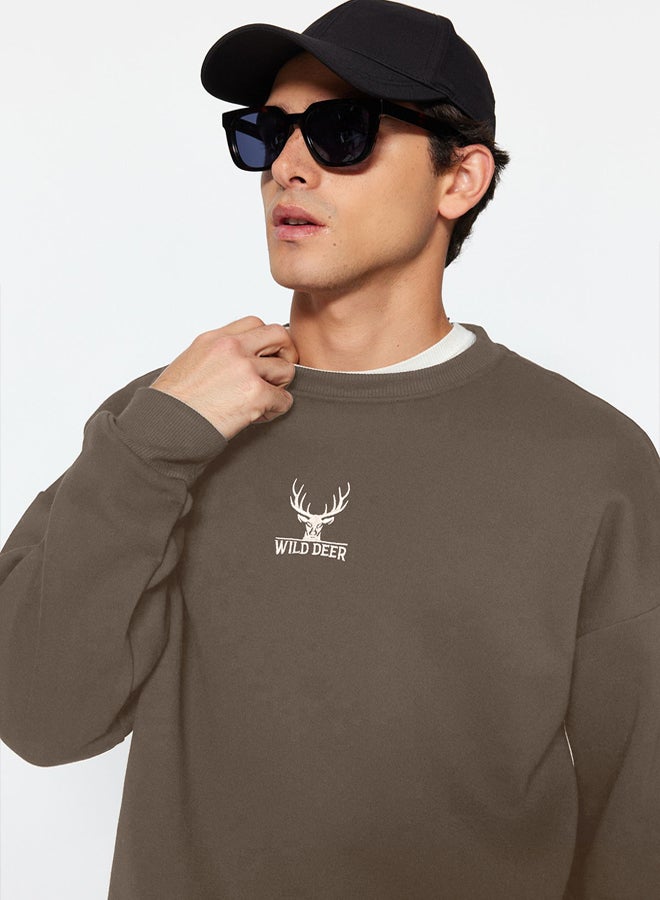 trendyol Dark Brown Oversize/Wide Cut Crew Neck Long Sleeve Animal Embroidered Sweatshirt - Image 3