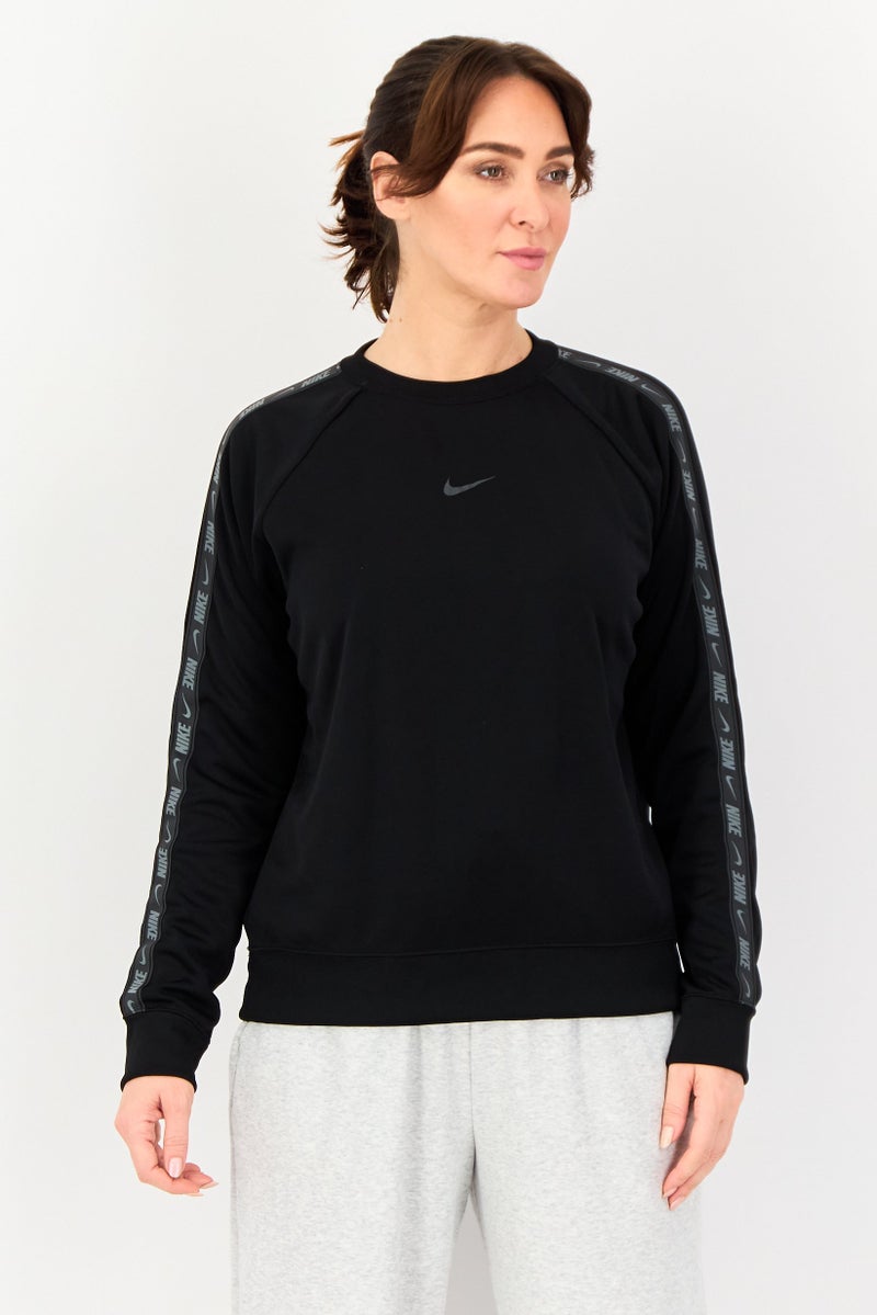 Nike ملابس رياضية نسائية بأكمام طويلة للياقة البدنية، سوداء - Image 1