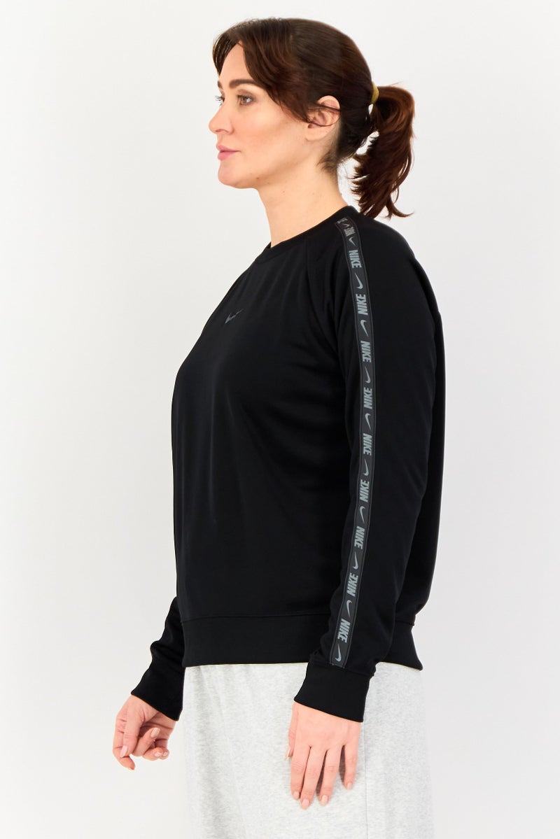 Nike ملابس رياضية نسائية بأكمام طويلة للياقة البدنية، سوداء - Image 2