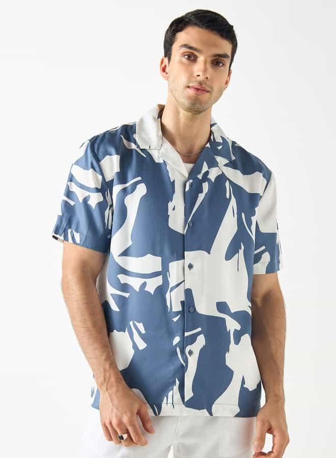 KOTON Short Sleeve Shirt Psychedelic Printed Classic Neck