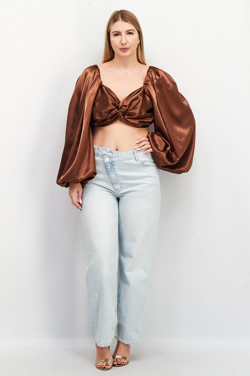Yaura Women Queen Anne Neck Balloon Sleeve Solid Crop Top, Brown - Image 3