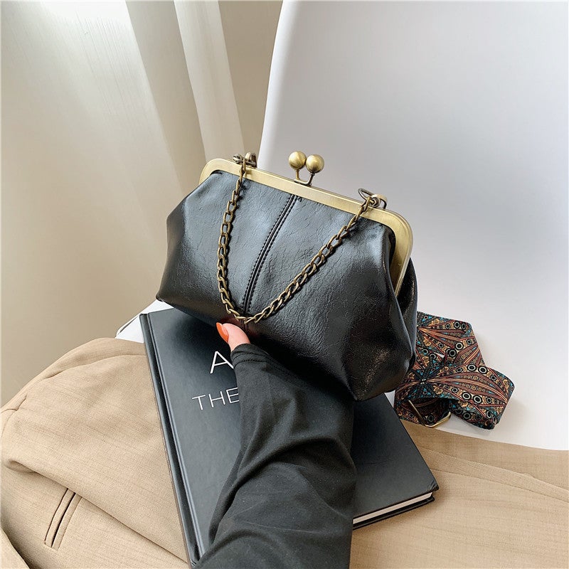 Fashion Shell Bag Women'S 2023 New Arrival Korean Style All-Match Chain Handbag Internet Celebrant Red Textile Crossbody Shoulder Bag - Image 1