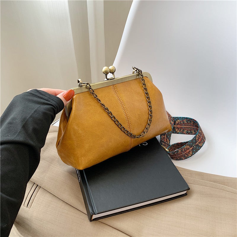 Fashion Shell Bag Women'S 2023 New Arrival Korean Style All-Match Chain Handbag Internet Celebrant Red Textile Crossbody Shoulder Bag - Image 4