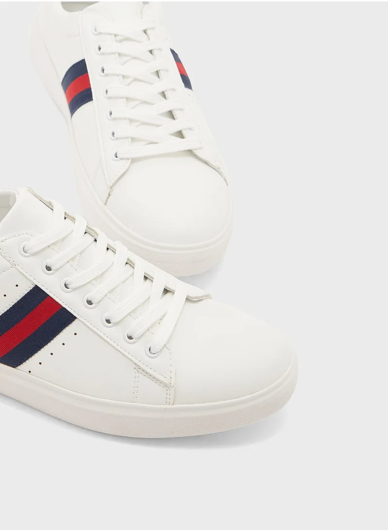Seventy Five Casual Essential Sneakers