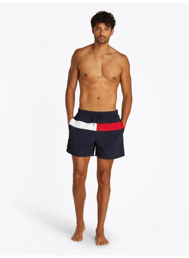 تومي هيلفيغر Medium Drawstring Logo Shorts