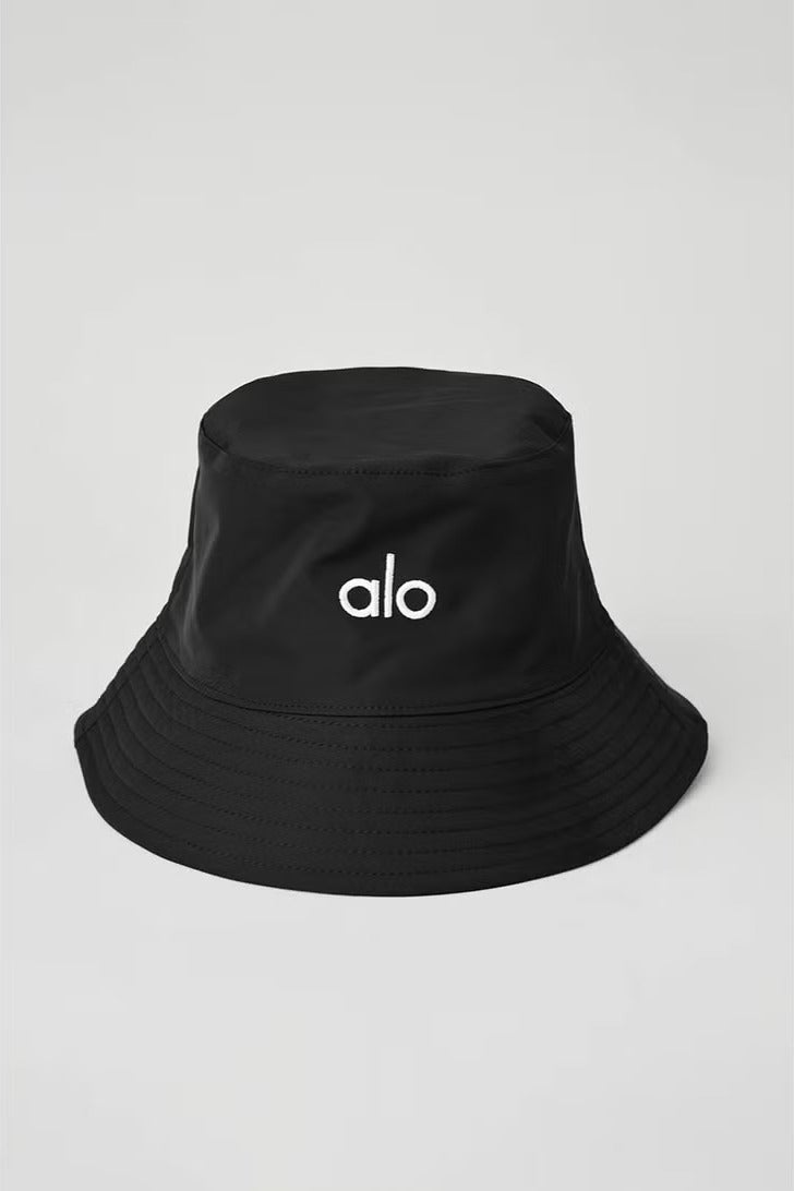 Alo Yoga Weekender Bucket Hat - Black |Alo Yog - Image 1