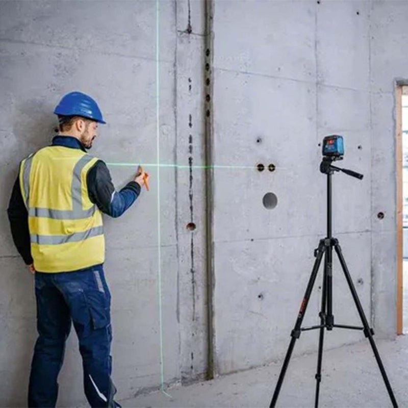 BOSCH Bosch Professional GLL 50 G Line Laser Green Laser Technology 15m Compact Design IP55 Protection Tripod Thread 14 2 x 15 V LR6 AA  - Image 3