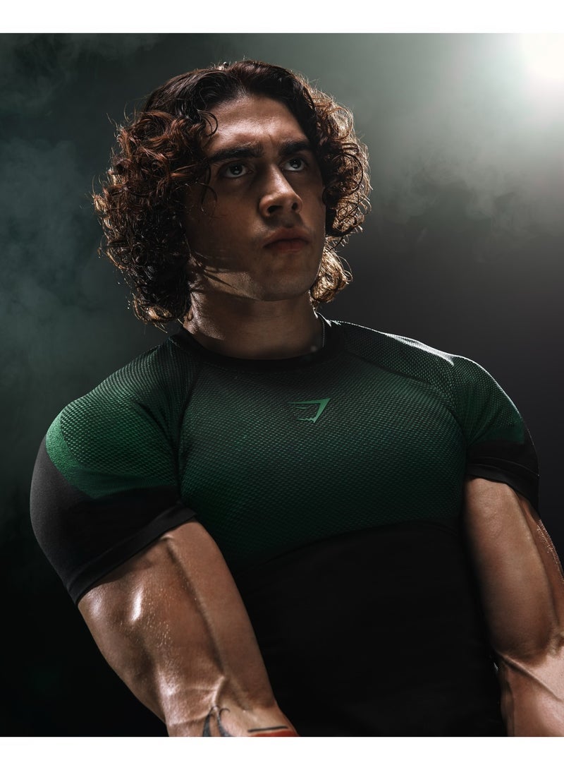 Bestselling Men's Sports Quick-Drying Breathable Slim Fit Short Sleeve