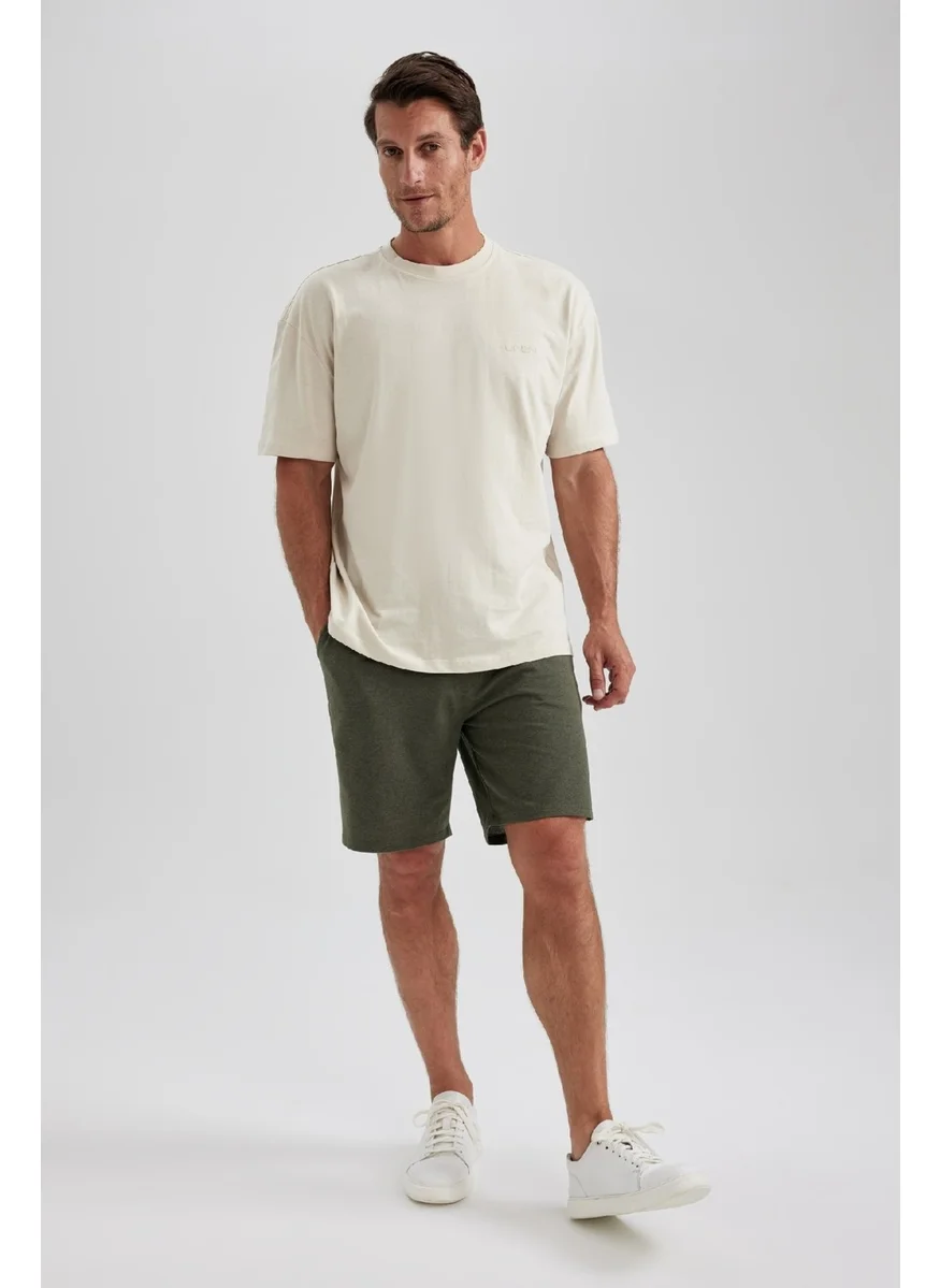 ديفاكتو Men's Beige Regular Fit Straight Cut Crew Neck 100% Cotton Short Sleeve T-Shirt B0662AXNS