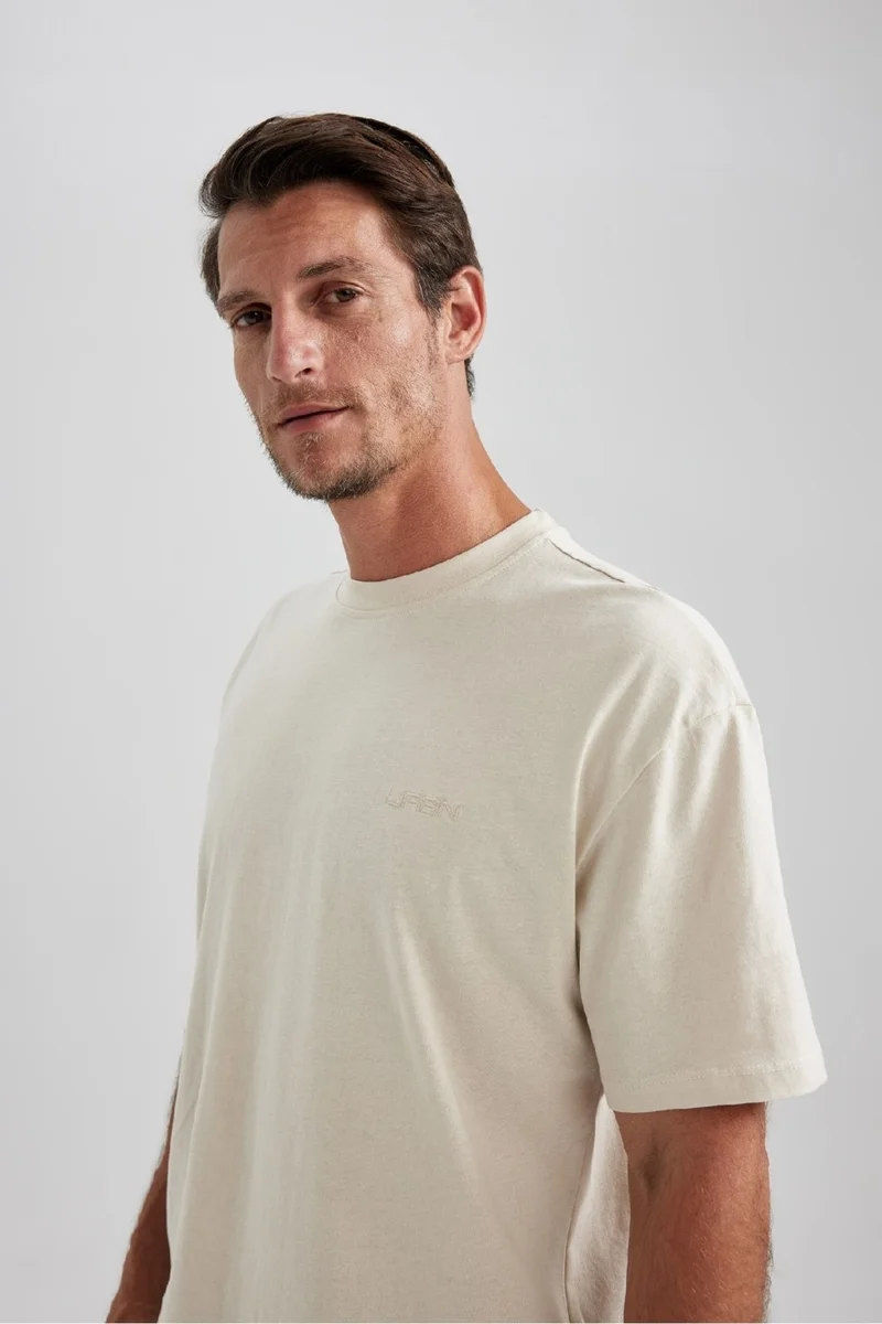 DeFacto Men's Beige Regular Fit Straight Cut Crew Neck 100% Cotton Short Sleeve T-Shirt B0662AXNS