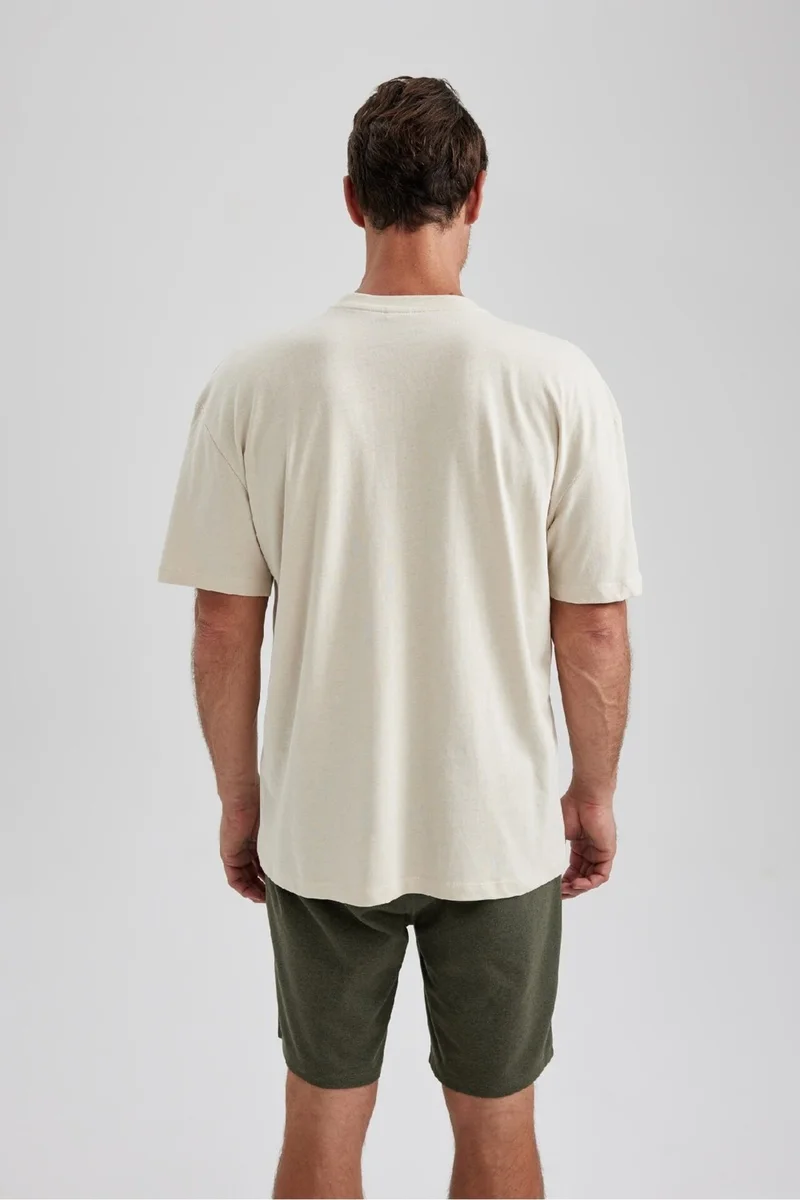 DeFacto Men's Beige Regular Fit Straight Cut Crew Neck 100% Cotton Short Sleeve T-Shirt B0662AXNS