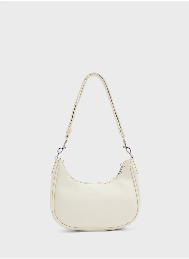ايلا Weave Detail Shoulder Bag