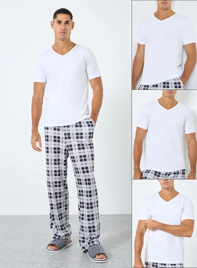 Styli Styli Pack of 3 - Cotton Stretch V Neck Short Sleeves T-Shirt