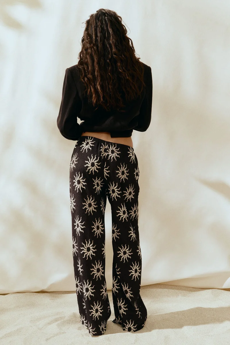 اتش اند ام بنطلون برباط