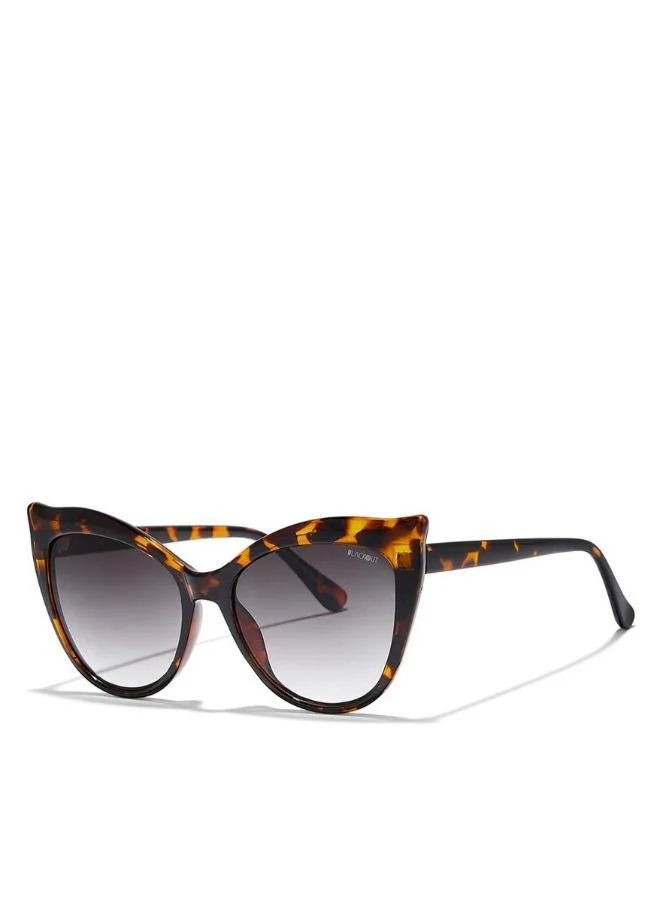 بلاك أوت بلاك آوت آفا