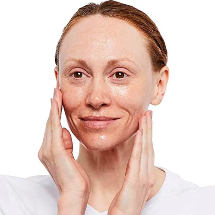 No7 Melting Gel Cleanser - Makeup Remover Balm with Vitamin C + Vitamin E - Hydrating Facial Cleanser for Dry Skin - Skin Balancing Milky Cleansing Balm (150 ml) - Image 3