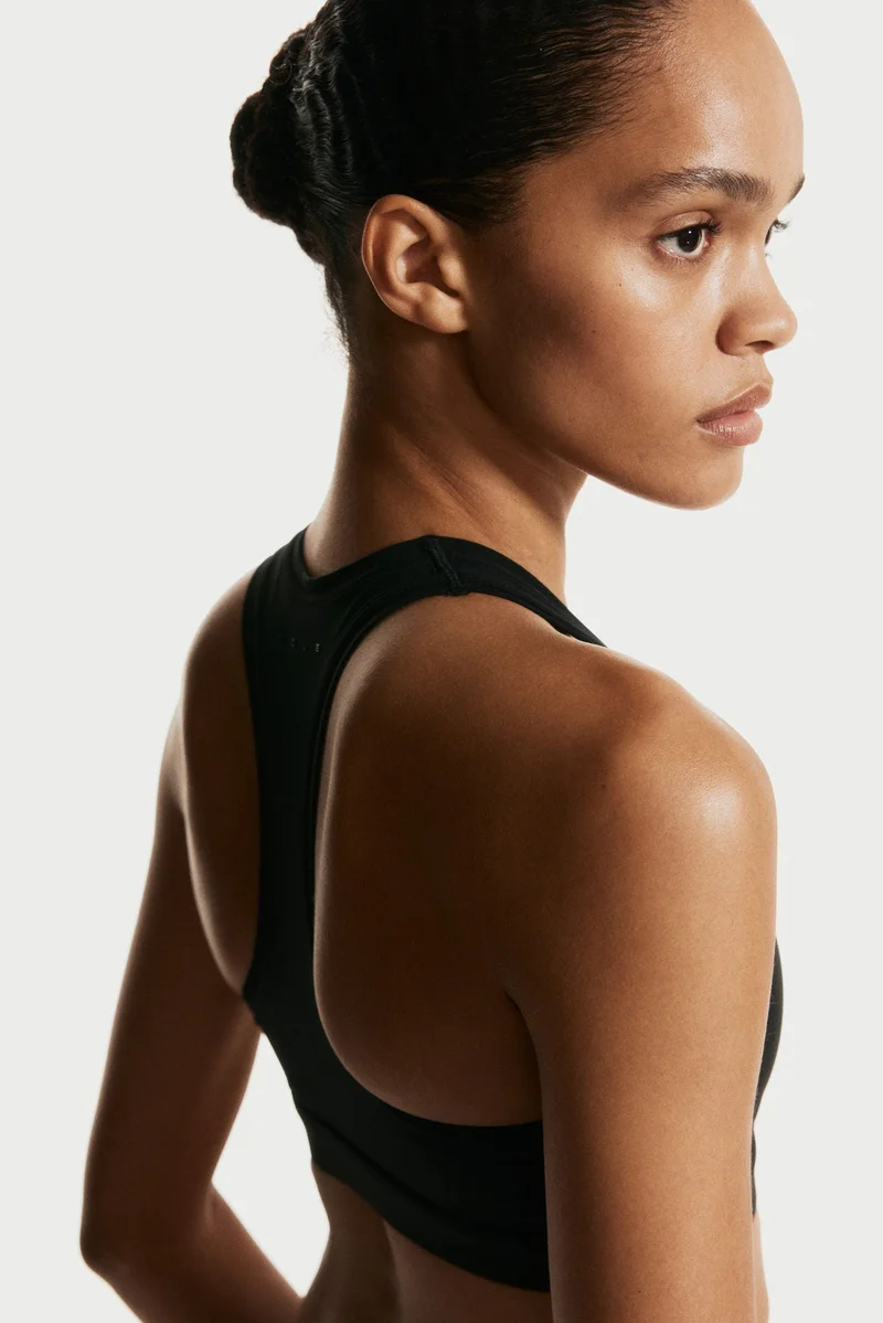 H&M  Medium Support Sports bra with DryMove™ for Women | Best Price UAE