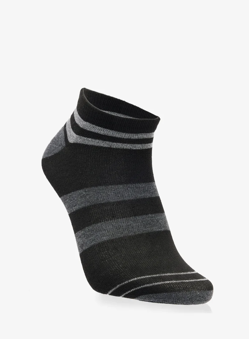 Seventy Five Basics Pack Of 3 Ankle Socks