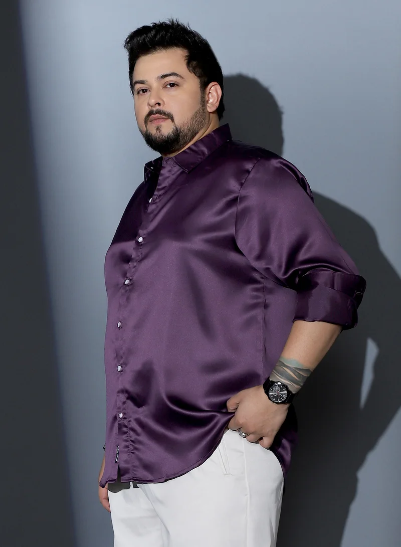 Instafab Plus Instafab Plus Men Solid-Satin Regular Shirt | Spread Collar , Long Cuffed Sleeves | Button Closure , Curved Hem | Solid Plain Material | Woven Fabric For Party & Evening Wear | Burgundy Brown