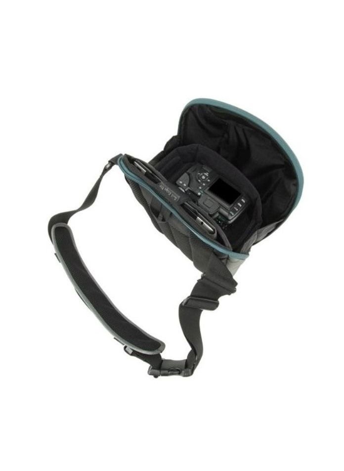 Crumpler - Crumpler QE800-004 Quick Escape 800 Toploader camera bag with iPad compartment Grey - Image 1