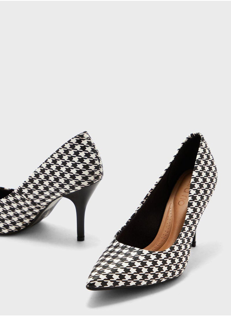 Beira Rio Arabella Pointed Toe Mid Heel Pumps  - Image 4