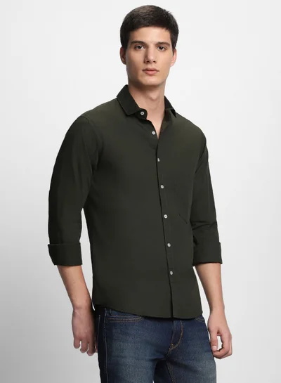 Dennis Lingo Men's Slim Fit Olive Green Casual Cotton Spread Shirt