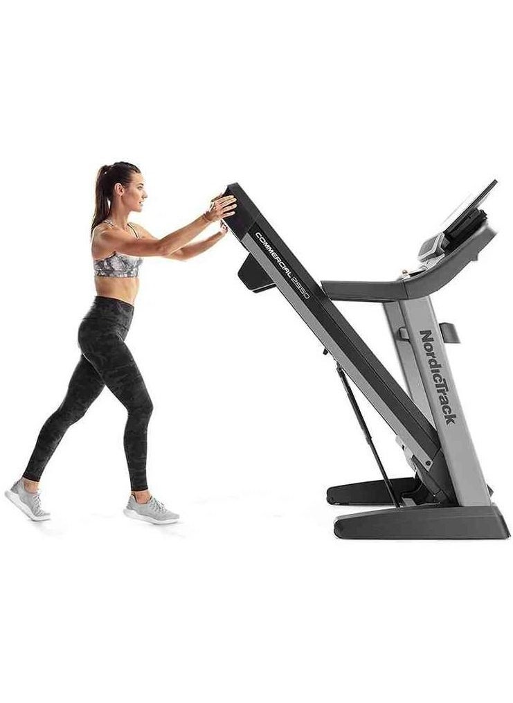NORDICTRACK TREADMILL COM 2950
