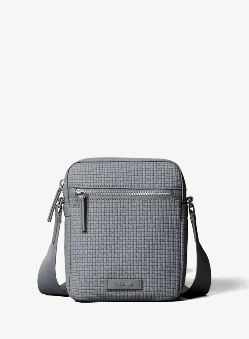 Embossed Woven Reporter Bag