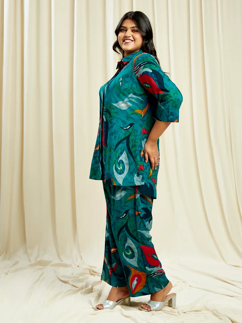 globus Gloplus Women Teal Abstract Print Shirt Style Tunic with Wide Leg Trousers Plus Size Fusion Co-Ord Set