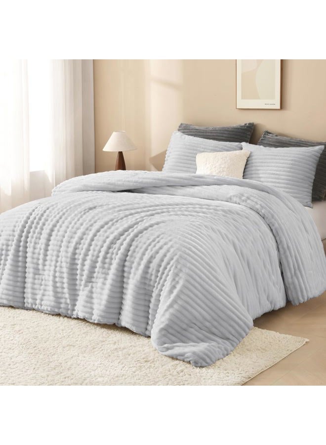 Andency Fleece Full Comforter Set, 3 Pieces Light Grey Comforter Set for Full Size Bed, Soft Warm Fluffy Fuzzy Bedding Set for Winter (1 Comforter & 2 Pillowcases) - Image 2