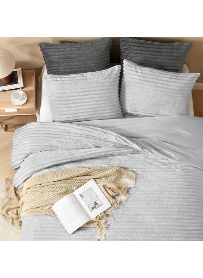 Andency Fleece Full Comforter Set, 3 Pieces Light Grey Comforter Set for Full Size Bed, Soft Warm Fluffy Fuzzy Bedding Set for Winter (1 Comforter & 2 Pillowcases) - Image 4