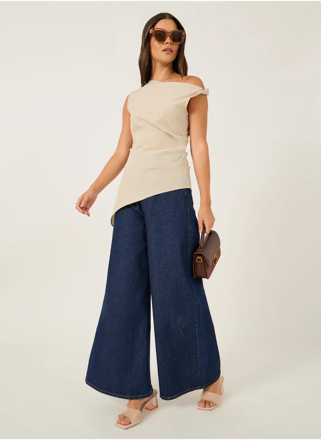 Styli Solid Asymmetric Hem One Shoulder Sleeveless Top
