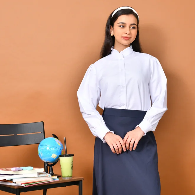 HAWRAA ABAYA White school shirt with soft details