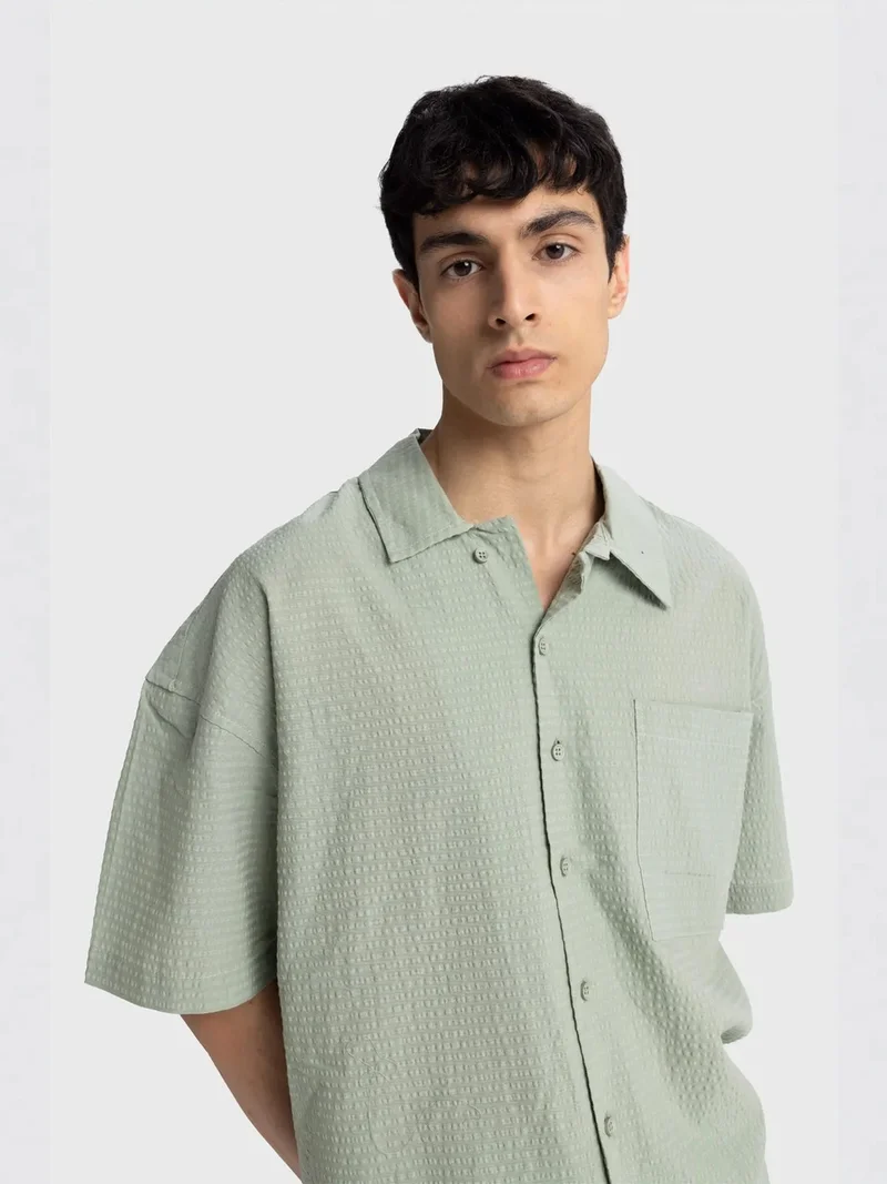 GIESTO Textured Short Sleeve Shirt