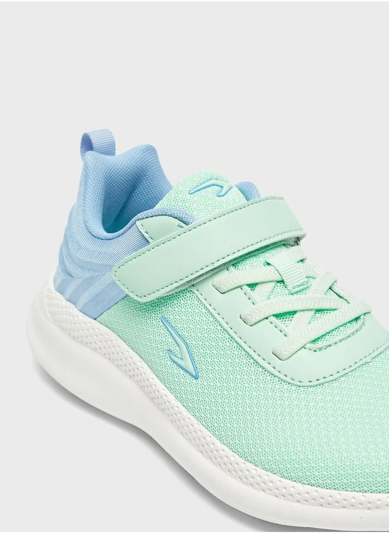 Dash Kids Velcro Sneakers