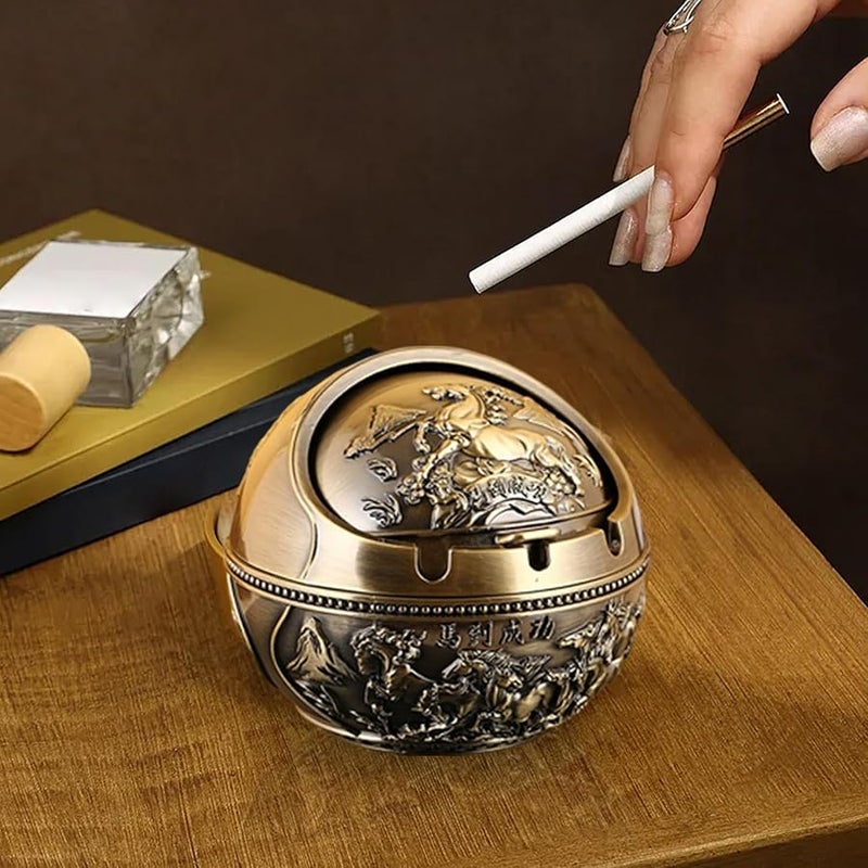 Vintage Metal Ashtray with Lid Portable Windproof for Home Car Office Decorative - Image 3