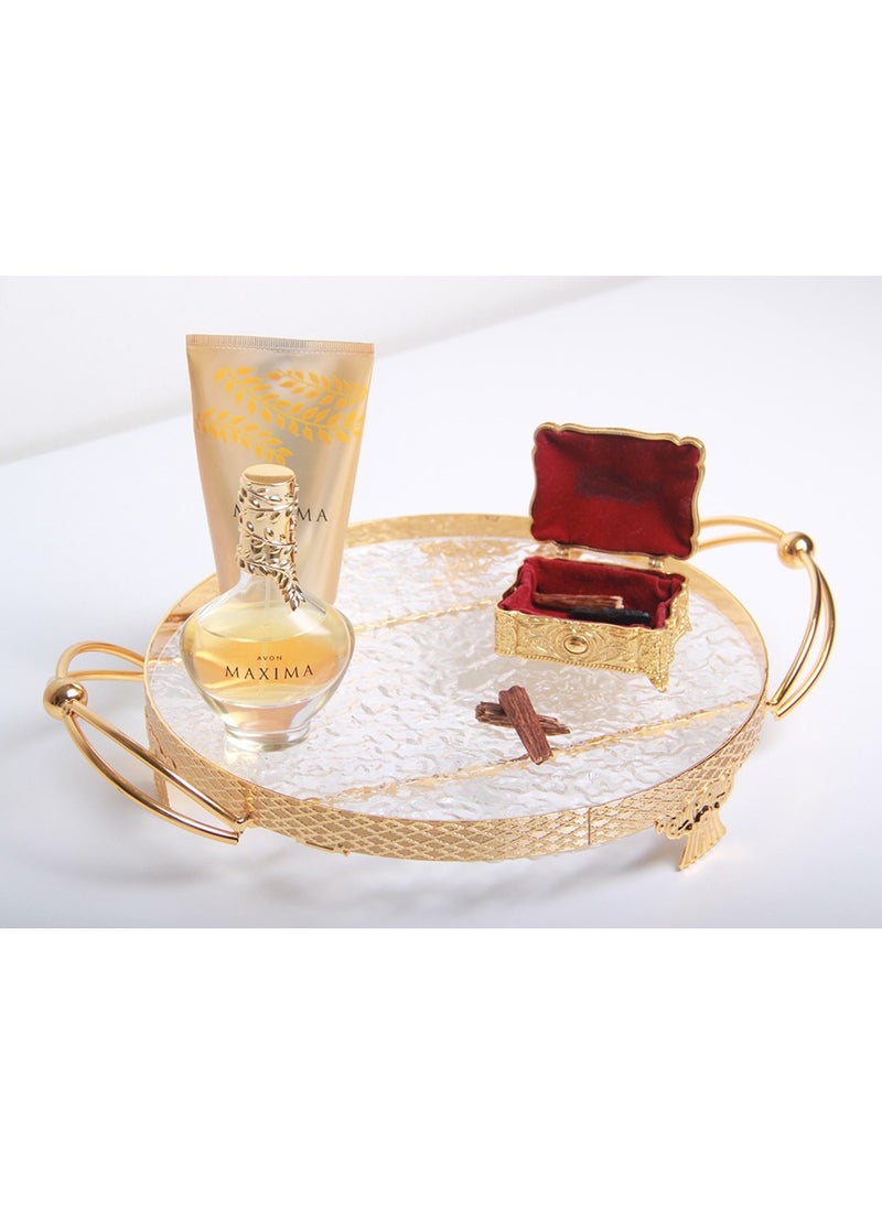 A serving tray with an elegant design. Impress your guests with this look.