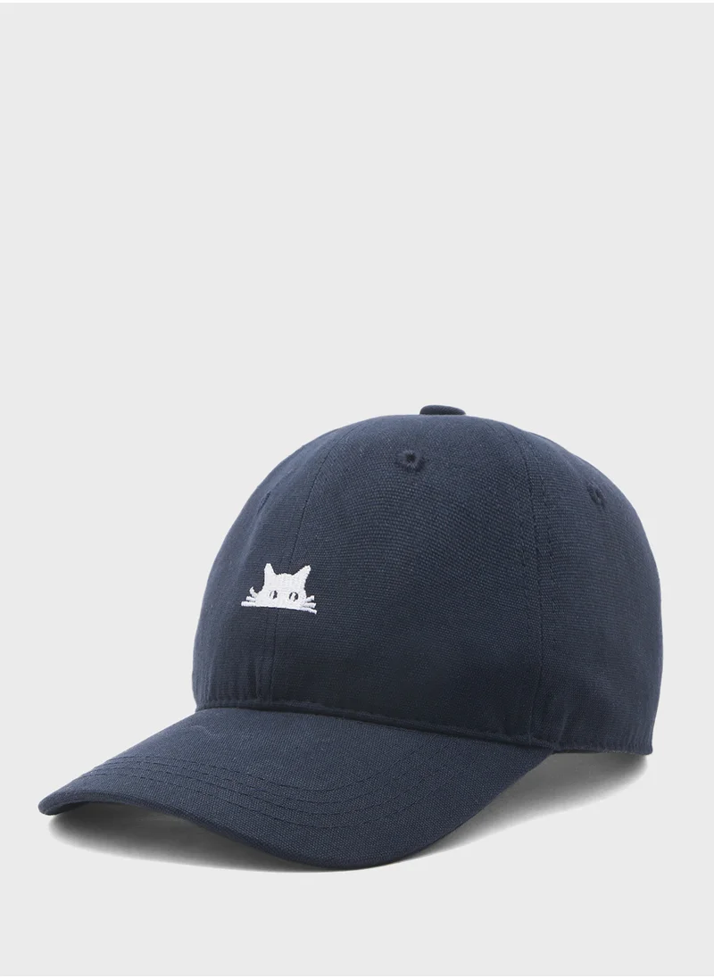 سفنتي فايف Cat Embroidered Casual Curve Peak Cap