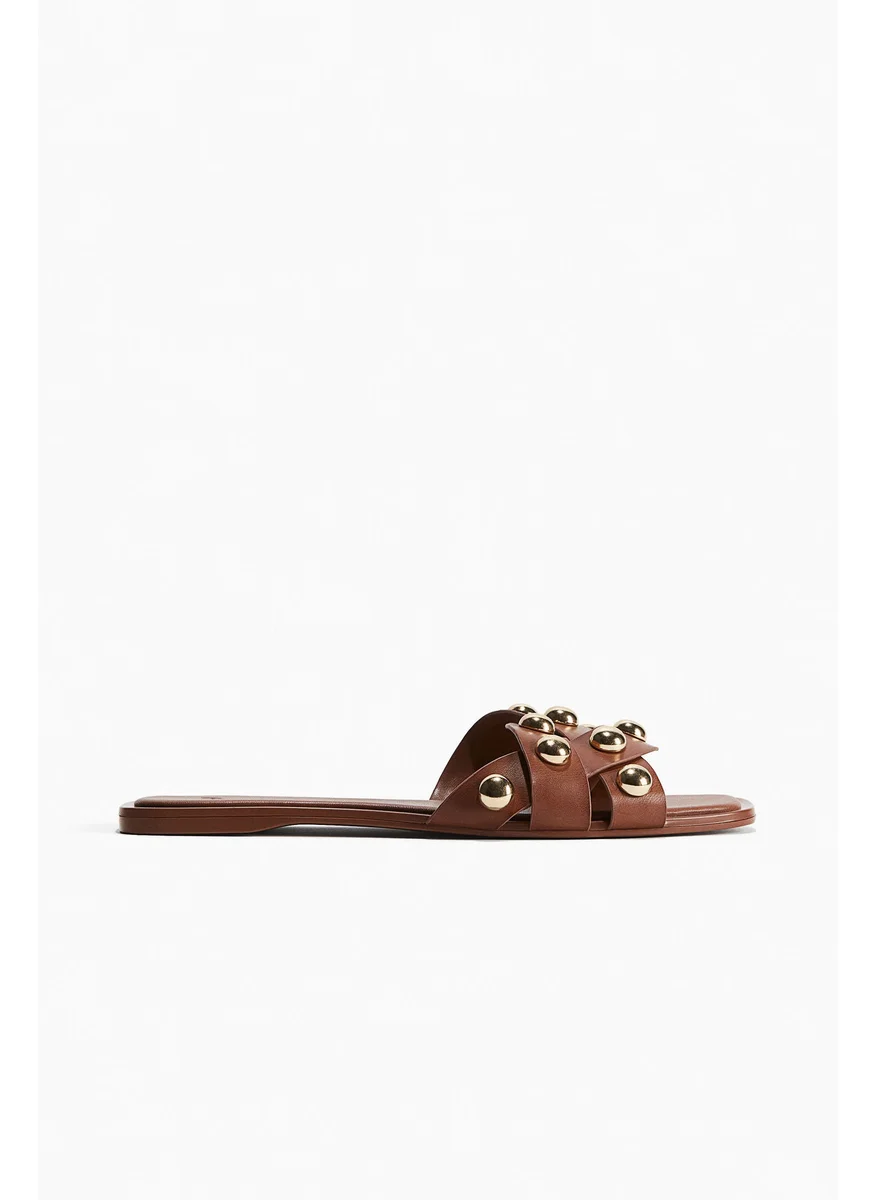 اتش اند ام Studded Sandals