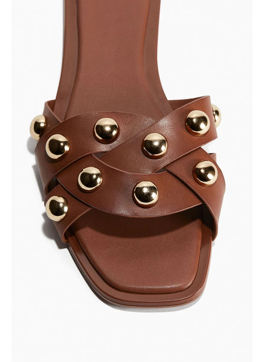 اتش اند ام Studded Sandals