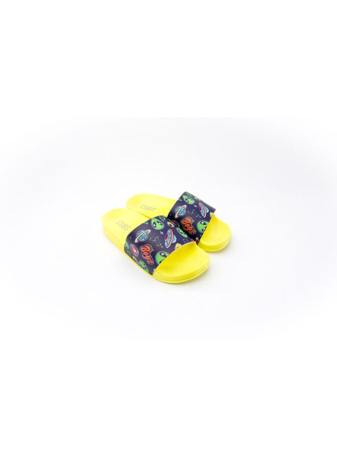 CUBS Aliens Print Everyday Wear Eco-Friendly Pvc Slides For Kids Lightweight Easy To Wash And Anti-Slip Soles - Image 1