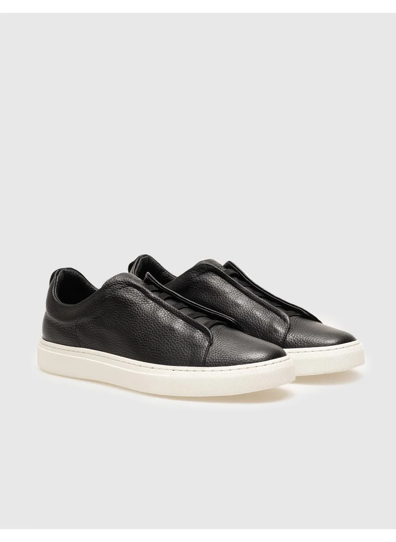 Cabani Genuine Leather Black Elastic Men's Sports Shoes