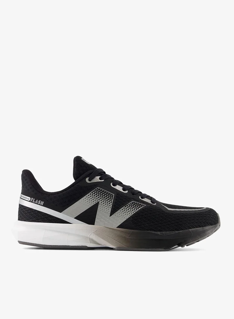 DynaSoft Flash v7 athletic Sneakers (Standard Fit)