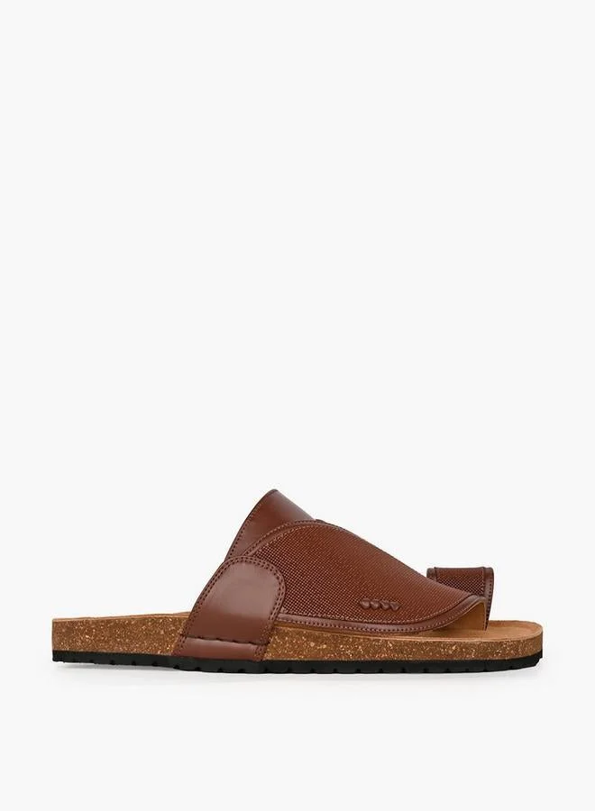 الواحة Men Textured Leather Arabic Sandals