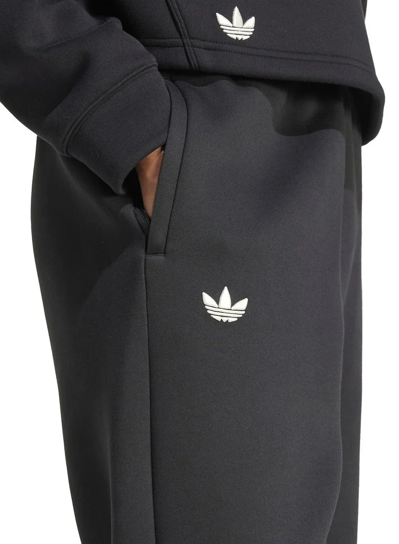 adidas سروال نسائي أسود من نيوكل