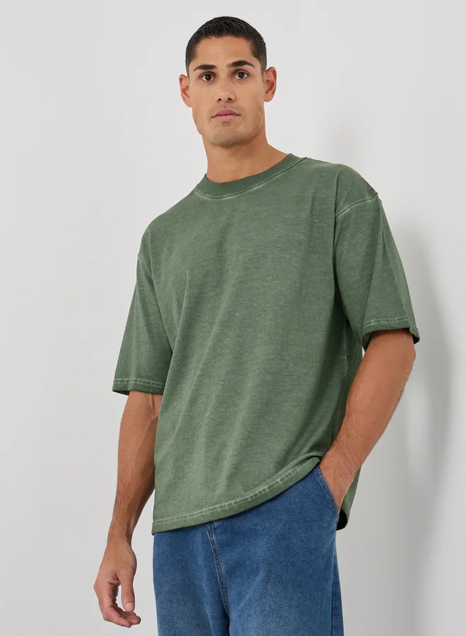 Styli Styli Green Mock Neck Washed Heavy Jersey T-Shirt