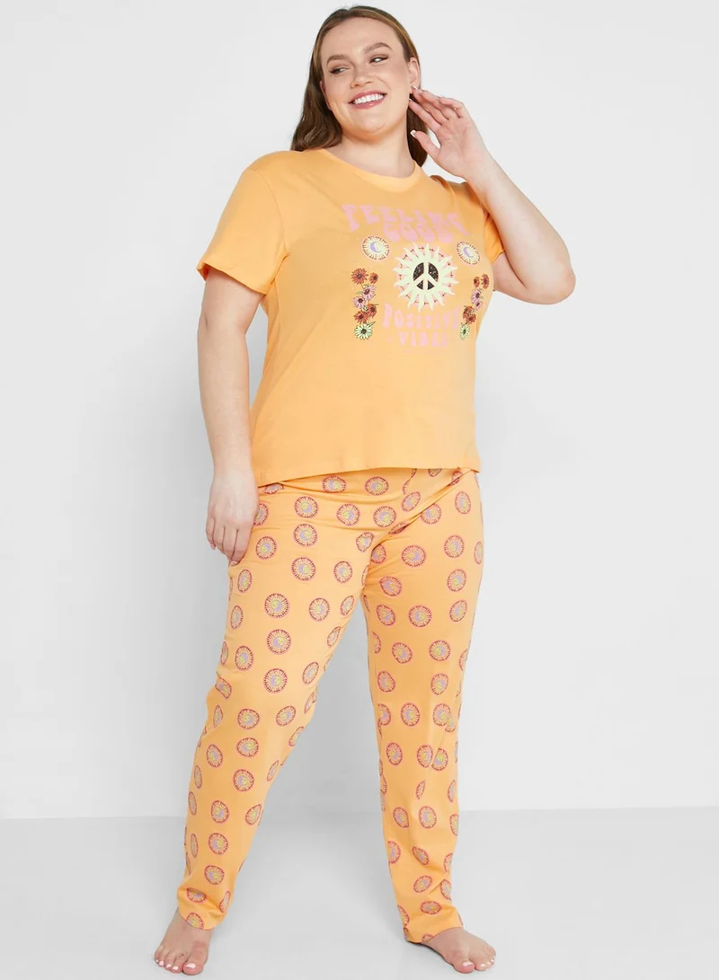 Ginger Plus Graphic Printed Pyjama Set